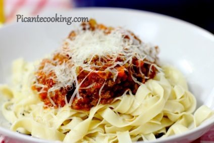 paste Bolognese (paste alla bolognese), picantecooking (clasic) paste Bolognese (paste alla bolognese), picantecooking