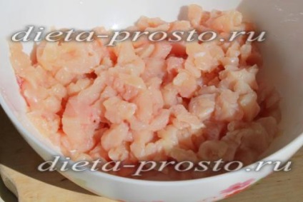 Pepper umplute cu carne de pui (tocată) Ardei umplute cu carne de pui