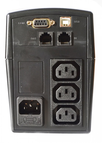 Periferice - UPS Privire de ansamblu asupra CyberPower value600ei-b, experții de club (Gs dns) Periferice - UPS Prezentare generală CyberPower value600ei-b, experți club de dns