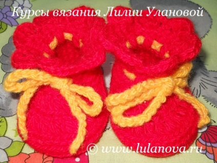 Papuceii Croșetat (tricot serie get) papuceii croșetate