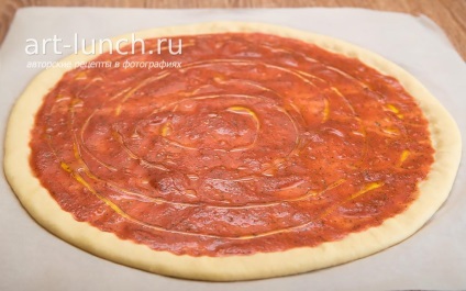 Pizza Margherita - un pas cu pas reteta fotografii (busuioc) Pizza Margherita - un pas cu pas reteta fotografii