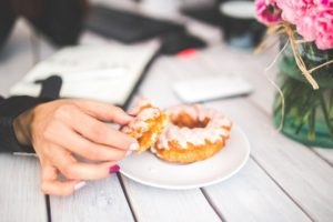De ce în timpul sarcinii doresc dulce - mama și miez (de ce) De ce în timpul sarcinii doresc dulce - mama și miez