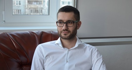 Cântând profesorul Psoy Korolenko (primul studio de radio din Letonia) Cântând profesorul Psoy Korolenko