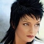 Coafuri pentru femei - clasic și contemporan (clasic) Coafuri pentru femei - tradiție și modernitate