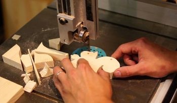 Producția de lemn echipament de jucării, de fabricație și jucării din lemn pentru copii, cum ar fi prodazha (jucării) Producția de lemn echipament de jucării, de fabricație și jucării din lemn pentru copii, cum ar fi prodazha