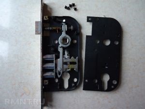 Reparație de încuietori pentru uși cu mâinile lor (lor) Repararea de încuietori pentru uși cu propriile sale mâini