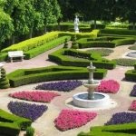 Grădină în stil spaniol-tradiția musulmană sau maur (maur) Garden în tradiția spaniolă-musulman sau stil maur