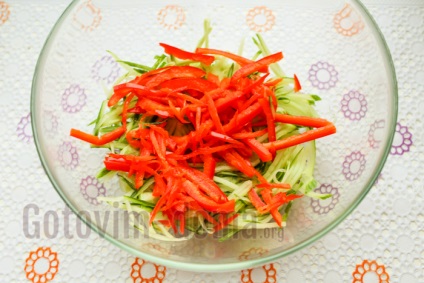 Salata Funchoza cu morcov coreeană (morcovi) Salata Funchoza cu morcovi în coreeană