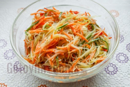 Salata Funchoza cu morcov coreeană (morcovi) Salata Funchoza cu morcovi în coreeană