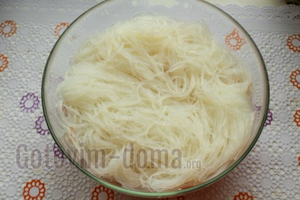Salata Funchoza cu morcov coreeană (morcovi) Salata Funchoza cu morcovi în coreeană