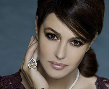 Secretele de tinerețe și frumusețe Monica Bellucci (tineri) Secretele de tinerețe și frumusețe Monica Bellucci