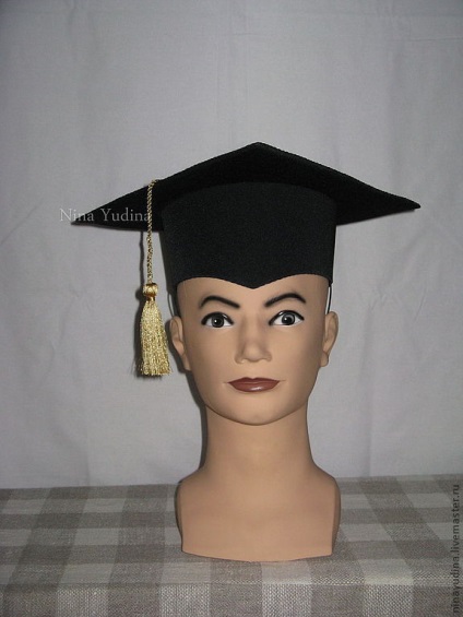 pălării de master cu mâinile lor (Master) pălării de master cu mâinile lor