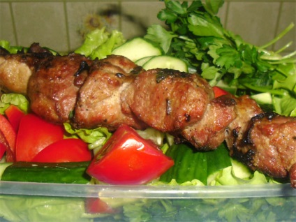 Carne de porc cu kiwi - retete simple, (kebab cu kiwi) Carne de porc cu kiwi - retete simple,