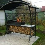 Construi propriile lor mâini un baldachin peste grătarul cu capota în țară (cu mâinile) Construi propriile lor mâini un baldachin peste grătarul cu gluga de la cabana
