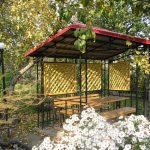 Construi propriile lor mâini un baldachin peste grătarul cu capota în țară (ei) Construi propriile lor mâini un baldachin peste grătarul cu gluga de la cabana