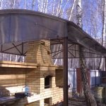 Construi propriile lor mâini un baldachin peste grătarul cu gluga în țară (extract) Construi propriile lor mâini un baldachin peste grătarul cu gluga de la cabana