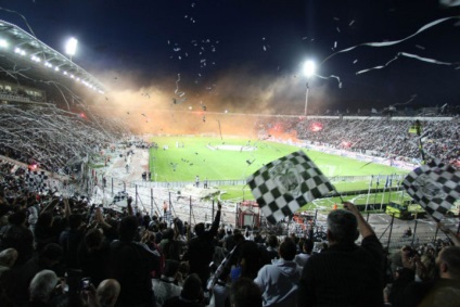 Top 10 fani de fotbal cele mai violente și nebun (mai mult) Top 10 fani de fotbal cele mai violente și nebun