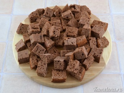 Cake „Pancho“ (felii de cozonac înmuiat niveluri) Tort „Pancho“