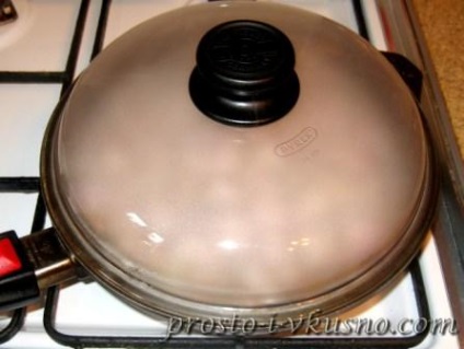 Carne presata de vita si legume (calita) vițel fiert cu legume