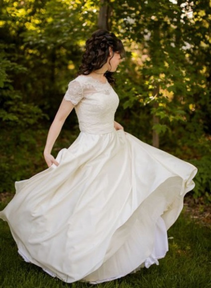 Ta rochie de mireasa, rochie de moda (nunta) Ta rochie de mireasa, rochie la modă