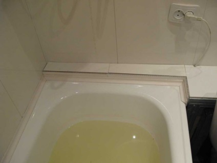 instalare Instalații într-o baie mica (cada) instalare Instalații într-o baie mica