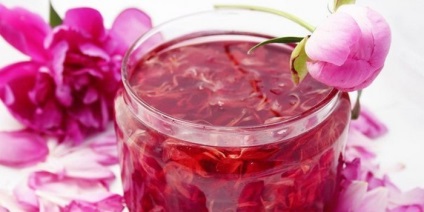 Dulceata de petale de trandafir - rețeta la domiciliu (reteta) Dulceata de petale de trandafir - o reteta de la domiciliu