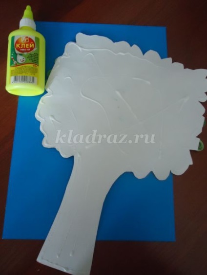 copac de primăvară (alternativ culoarea frunzelor) copac primăvară