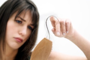 Păr cad ghimbir ajutor pentru a face față cu această problemă! Etapa a Sănătății (stimularea creșterii părului) Păr cad ghimbir ajutor pentru a face față cu această problemă! Etapa a Sănătății