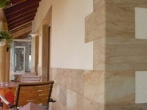 tencuiala decorativa de exterior pentru lucrări de exterior și modul în care compoziția este modul exterior (exterior) tencuiala decorativa de exterior pentru lucrări externe și modul în care se face compoziția ca un exterior