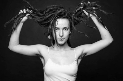 Tendința de pilozitate de sex feminin sau naturale (pilozitate) Tendința de pilozitate de sex feminin sau naturale