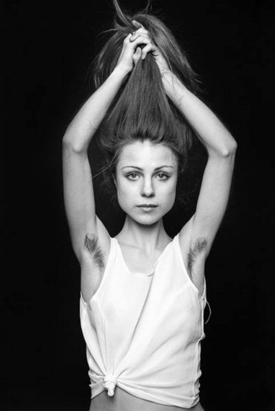 Tendința de pilozitate de sex feminin sau naturale (armpits nerași celebrități) Tendința de pilozitate de sex feminin sau naturale
