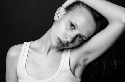 Tendința de pilozitate de sex feminin sau naturale (feminin) Tendința de pilozitate de sex feminin sau naturale