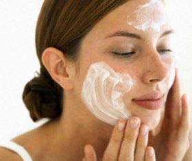 crema de fata japoneza, femeile lumii (cremă) Japoneză crema de fata, lumea unei femei