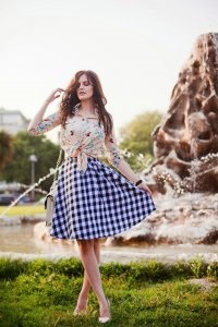 Din ceea ce sa poarte fusta la modă într-o cușcă versiuni 70 fotografii