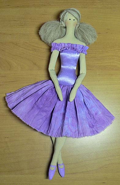 Liliacului tilde (modele de păpuși) Lilac tilda