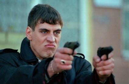 Atribute thug prezent de 90 () Atribute bandit prezent 90