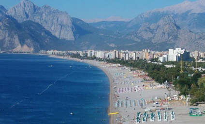 Cele mai apropiate și cele mai bune stațiuni din Antalya (Turcia) (sus) Cele mai apropiate și cele mai bune stațiuni din Antalya (Turcia)