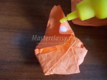 plastic, hârtie în grădiniță (plastic) plastic, hârtie în grădiniță