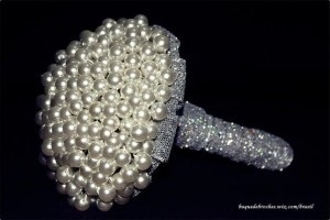 Idei buchete de nunta, 1001 idei - idei interesante și neobișnuite pentru fiecare zi (buchet de mireasa) Idei buchete de nunta, 1001 idei - idei interesante și neobișnuite pentru fiecare zi