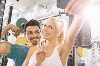 Cum să se comporte la sala de sport Top 10 reguli ale clubului de fitness, revista cosmopolit, o revista (Club) Cum să se comporte la sala de sport Top 10 reguli ale clubului de fitness, revista cosmopolit, o revista
