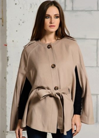 Coat fără mâneci (137 imagini) 2017 Tendințe feminine strat fără mâneci, plămân, alungite, s (strat) fără mâneci Coat (137 imagini) 2017 Tendințe de sex feminin strat fără mâneci, plămân, alungit, cu