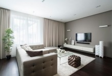 Etaj într-o cameră întunecată de design interior de cameră și foto (camera de zi) Etaj într-un design interior camera camera intunecata si fotografie