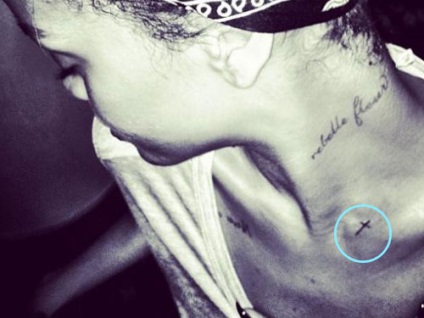 Tatuaje Rihanna (Rihanna) Rihanna Tatuaje