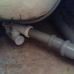 Fluxurile de sub chiuveta de baie (în felul următor) Fluxurile de sub chiuveta baie