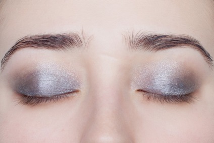 Diferențelor dintre specii fardurilor, caracteristicile și utilizarea finețe (caracteristici) Tipuri de eyeshadow diferențe, particularități și subtilități de utilizare