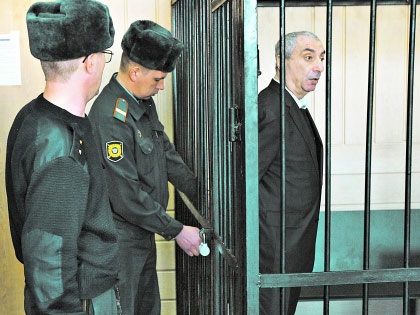 Putere și Criminalității (șef al teritoriului Krasnoyarsk) Putere și crima