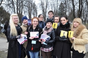 Semnul șoferului novice este necesară sau nu în 2017 semnul exclamării (driver) Semnul șoferului novice este necesară sau nu în 2017 semn de exclamare