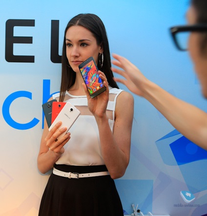 Alcatel OneTouch, sau o excursie pe jos chinez compania TCL mobil la lumea exterioară (OneTouch) Alcatel OneTouch, sau o excursie pe jos chineză compania TCL mobilă către lumea exterioară