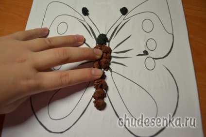 Aplicarea răsucită șervet „Butterfly“ (fluture) Aplicarea șervețel răsucite „fluture“