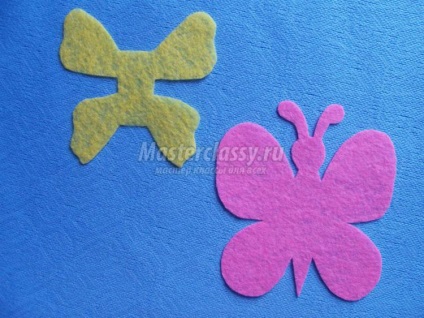 Butterfly din vascoza își șterge mâinile (viscoza) Butterfly din vascoza își șterge mâinile